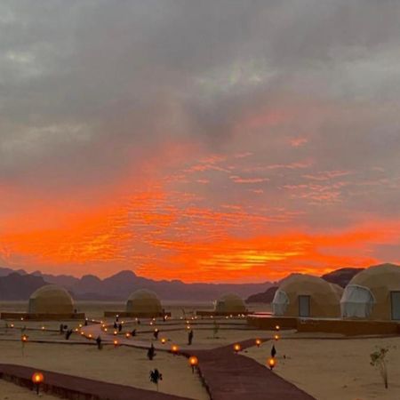 Wadi Rum Anwar Luxury Camp 外观 照片