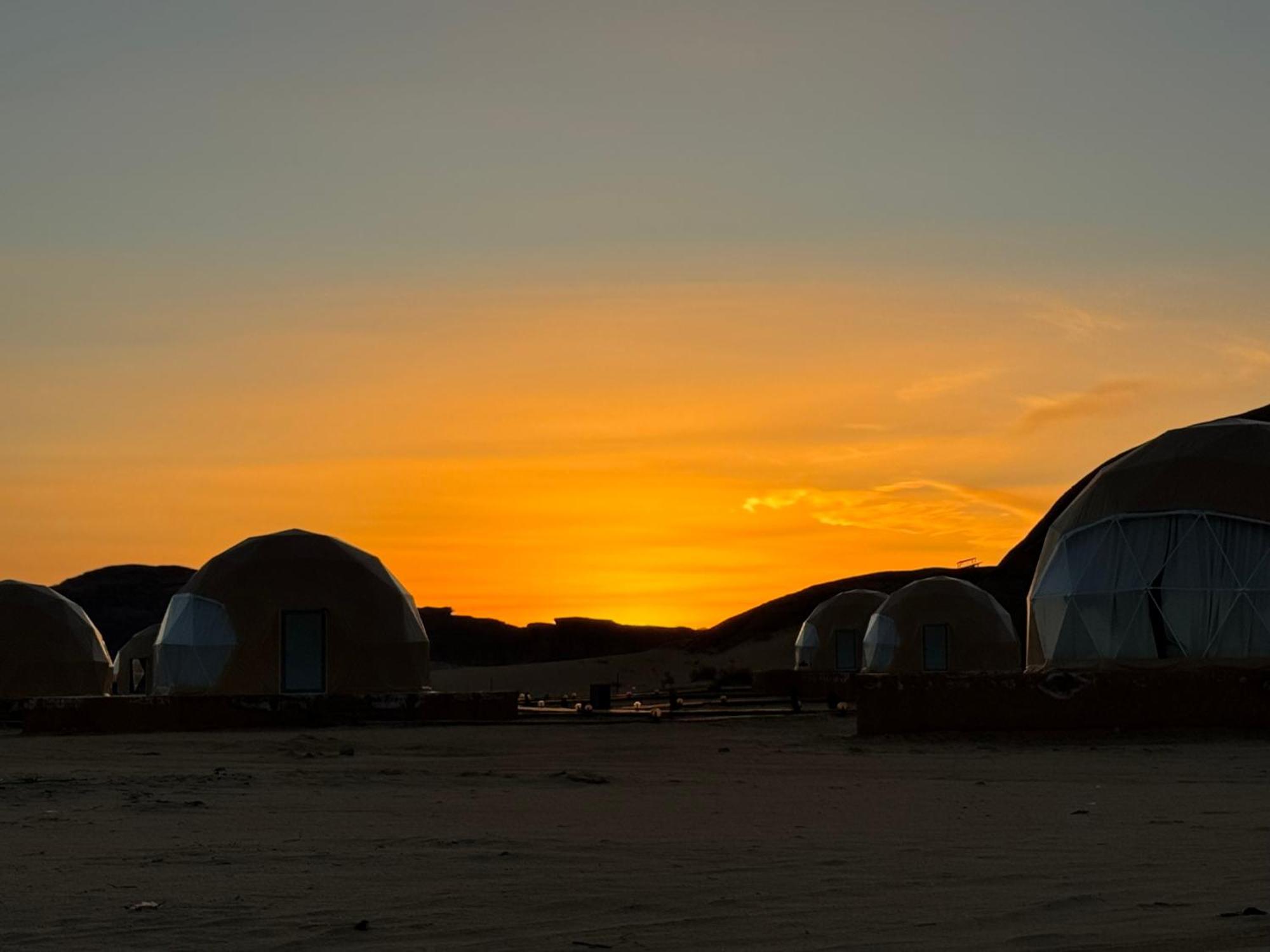Wadi Rum Anwar Luxury Camp 外观 照片