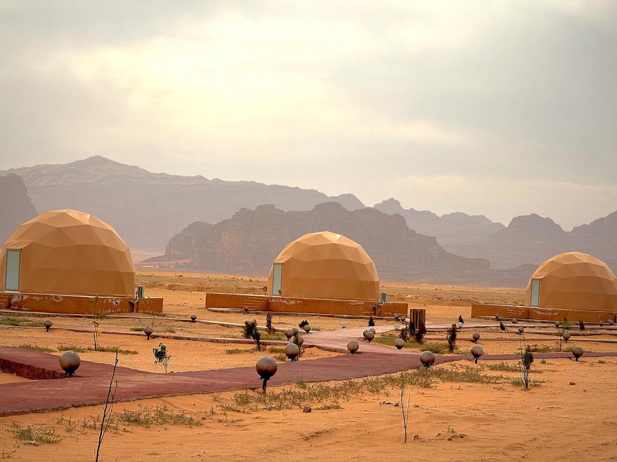 Wadi Rum Anwar Luxury Camp 外观 照片