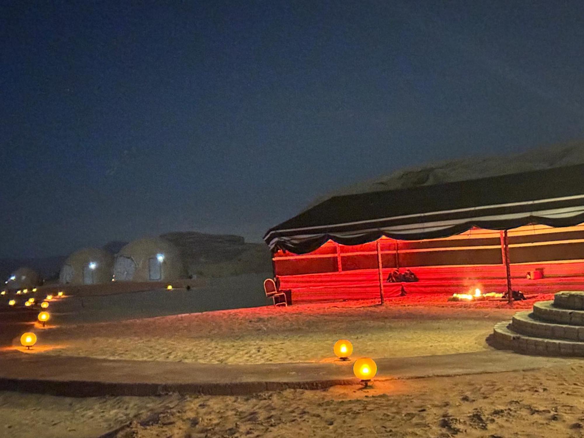 Wadi Rum Anwar Luxury Camp 外观 照片