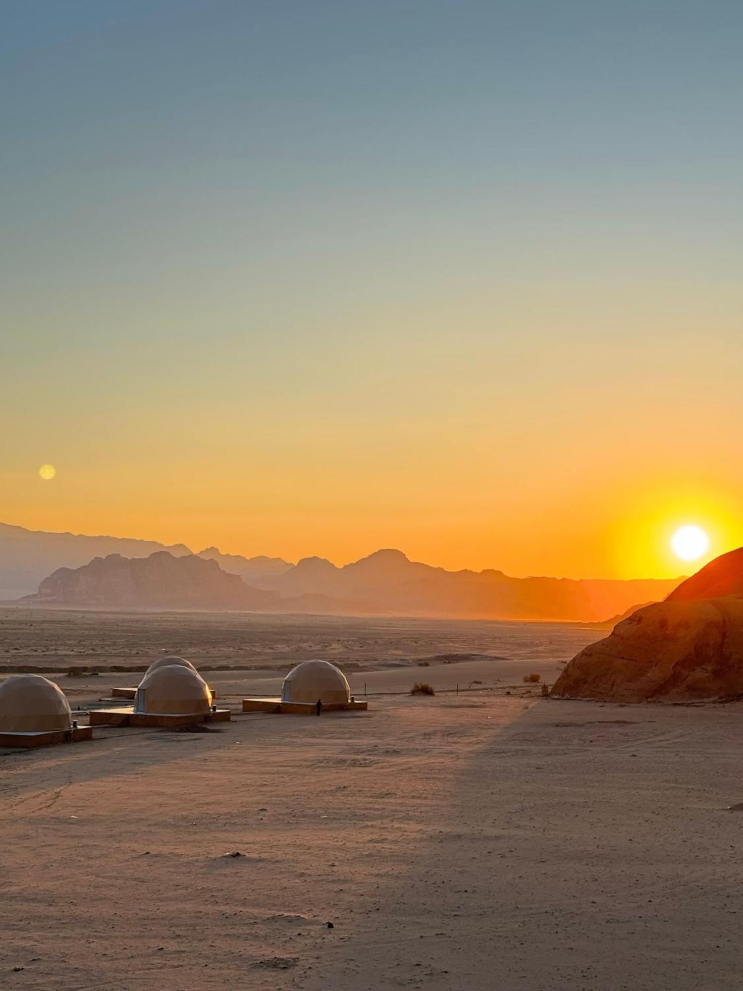 Wadi Rum Anwar Luxury Camp 外观 照片