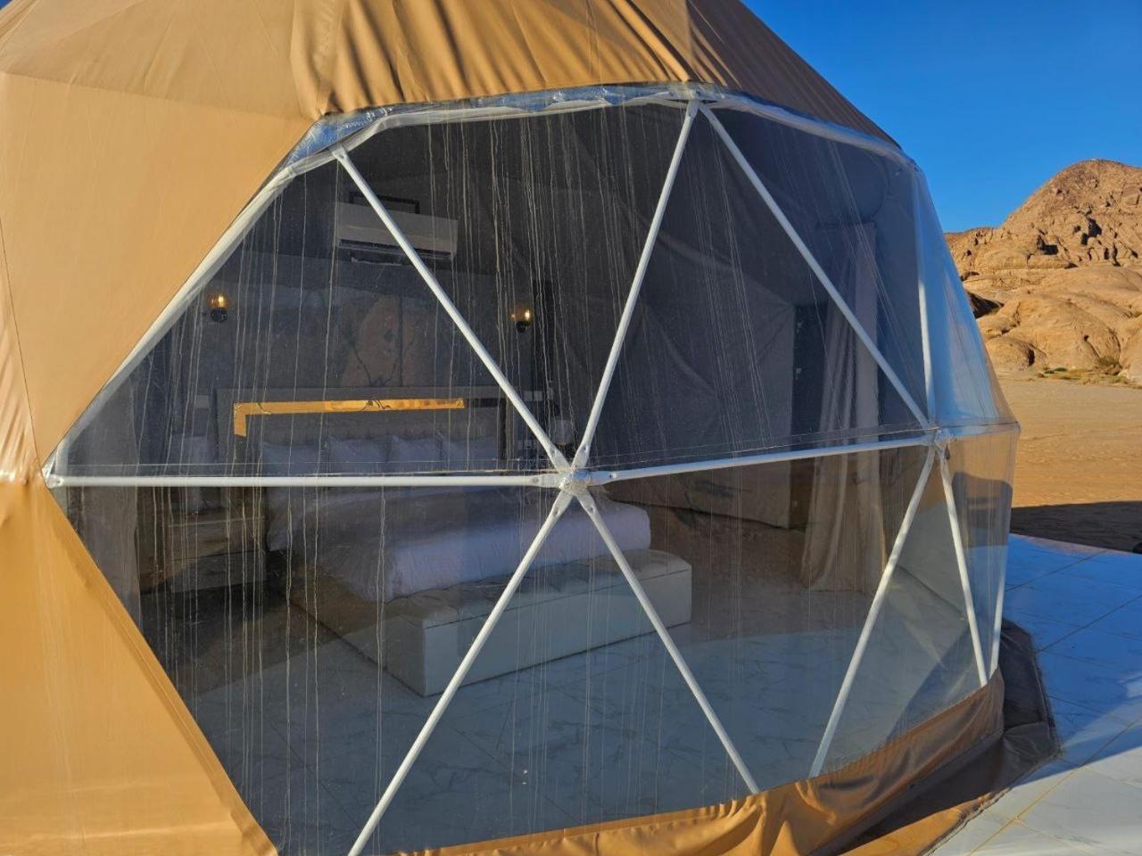 Wadi Rum Anwar Luxury Camp 外观 照片