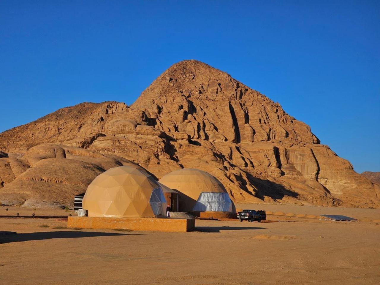 Wadi Rum Anwar Luxury Camp 外观 照片